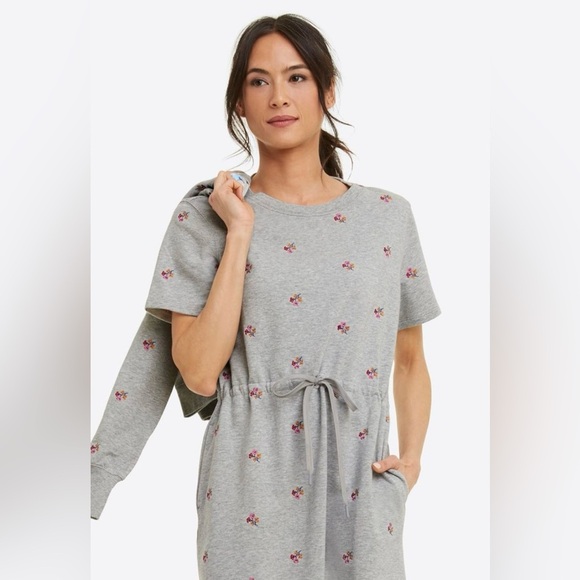 Draper James Gretchen Sweatshirt Dress in Embroidered Viola Cotton Size 1X - Picture 3 of 11